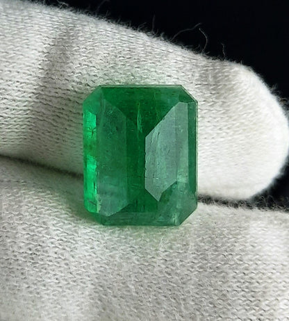14.52 Carats Natural Zambian Emerald 14.47x13.40x8.24mm