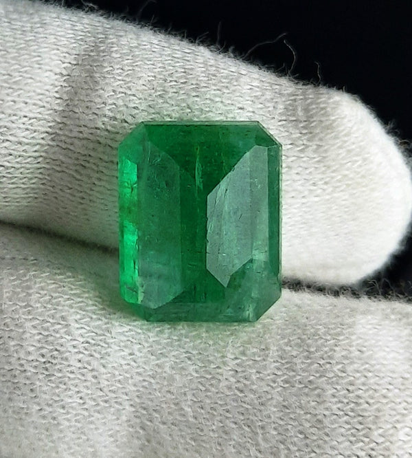 14.52 Carats Natural Zambian Emerald 14.47x13.40x8.24mm