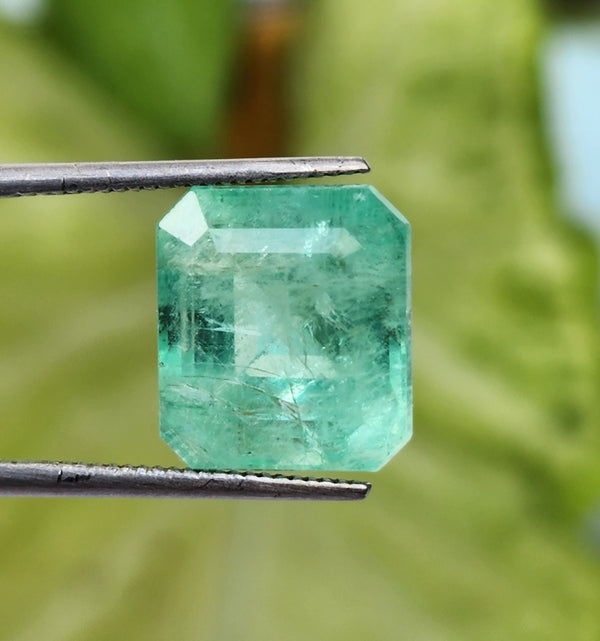 8.69 Carats Colombian Emerald 11.96 x 10.77 x 9.30 mm