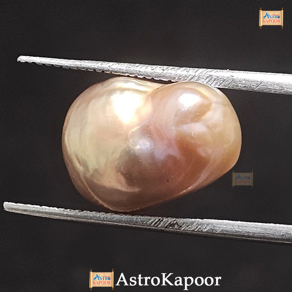 10.13 Carats Natural Purple Pearl 13.58 x 10.16 x 10.26 mm
